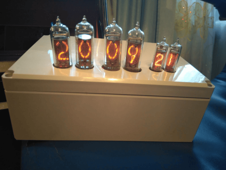 nixie 7